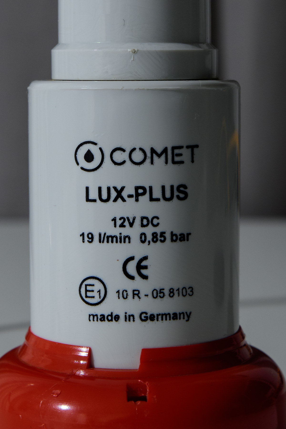 Comet Tauchpumpe Lux-Plus 19 Liter 0,85 bar
